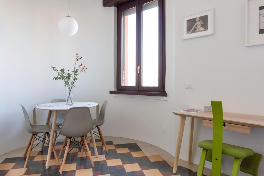 Big Bright Cozy Studio Apartment In Nolo Near Mm1 Milán Exterior foto